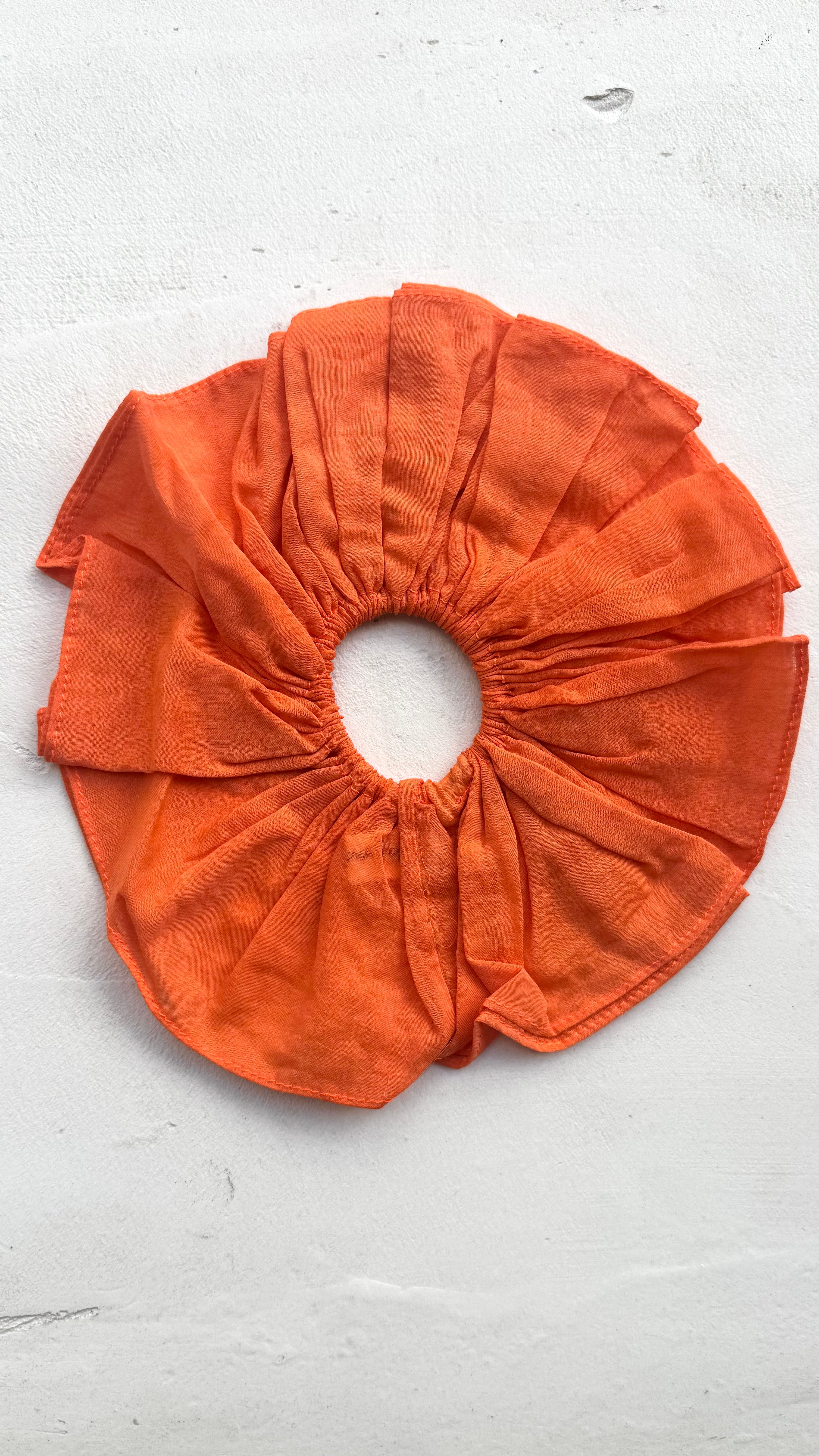JUNIPER SCRUNCHIE - ORANGE