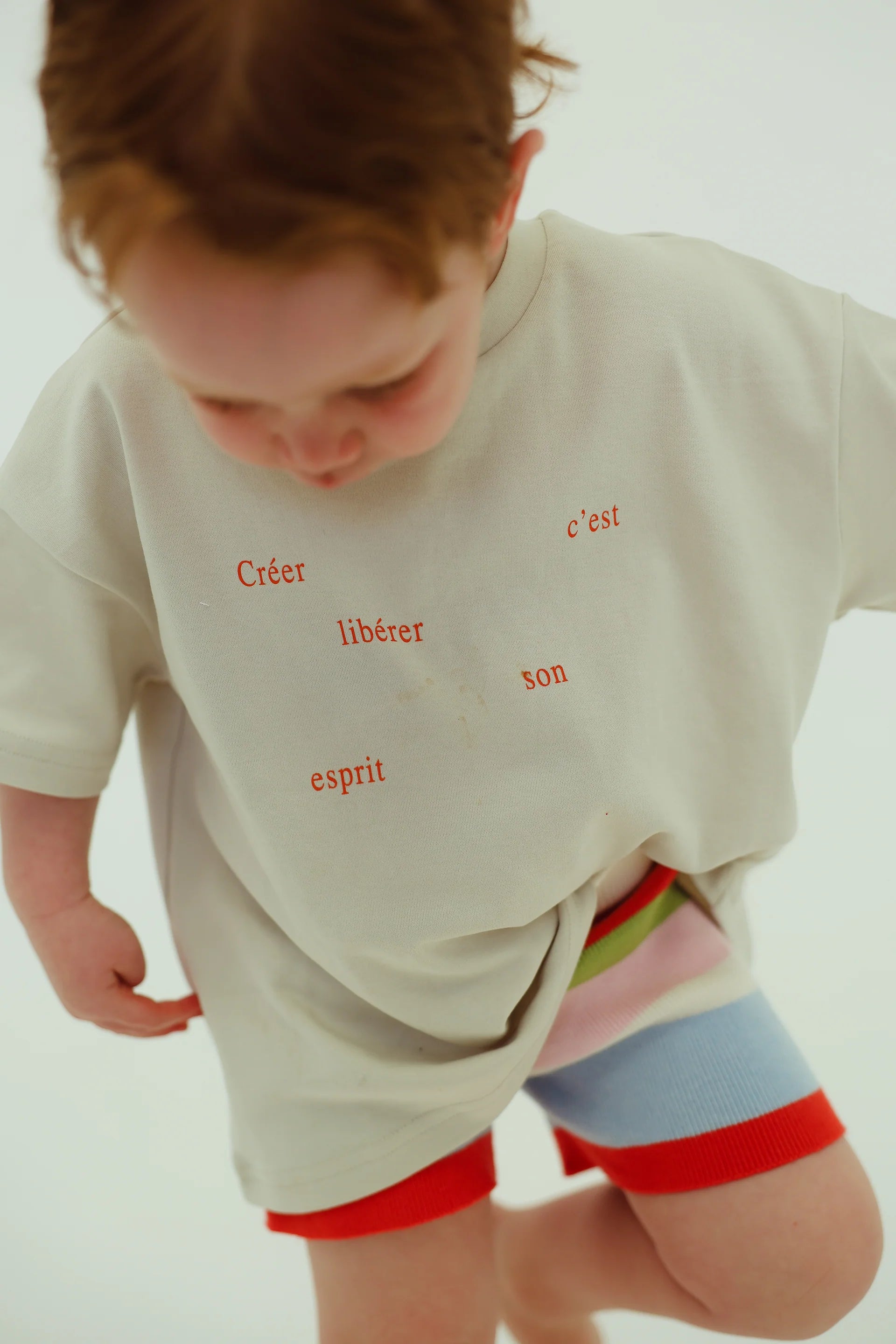 C'EST ORGANIC COTTON TEE CREAM/RED
