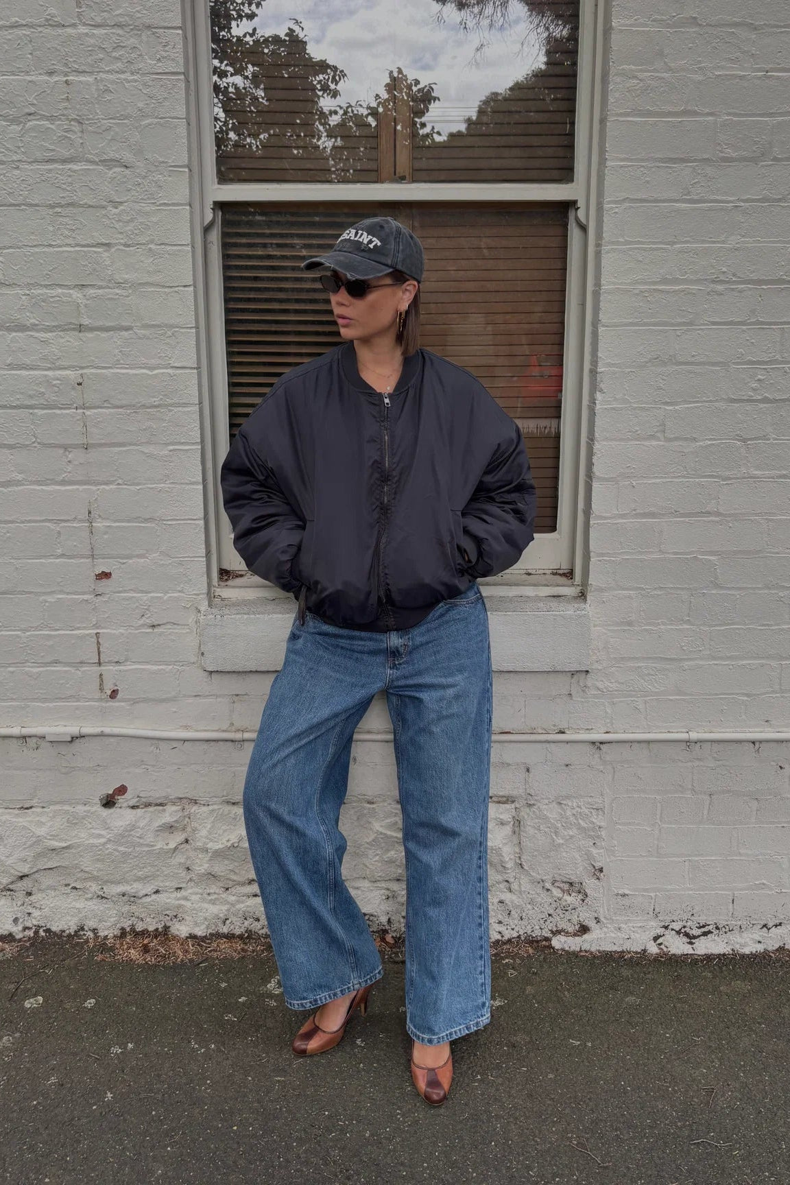 SŚAINT LOGO CAP - BLACK & CREAM ACID WASH