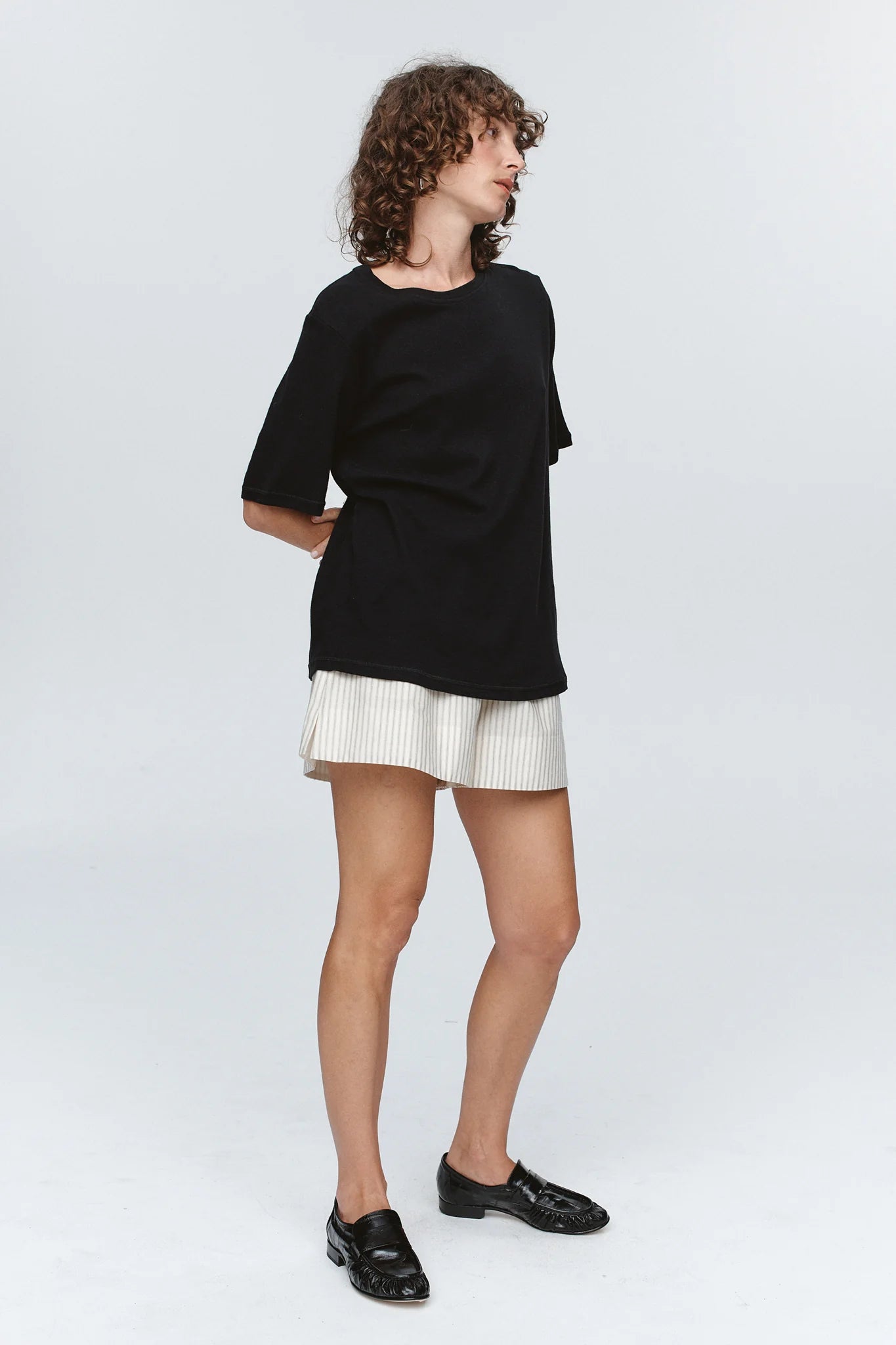KENNA TEE - BLACK