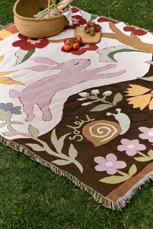 Le Lapin Woven Blanket | Le Lapin