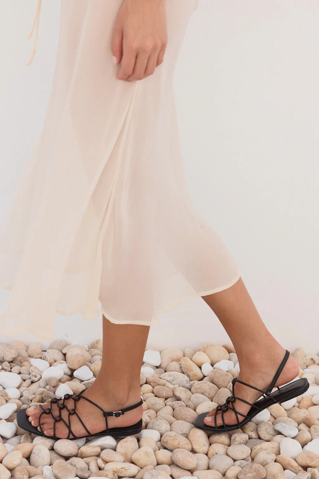 LOLA SANDAL - BLACK