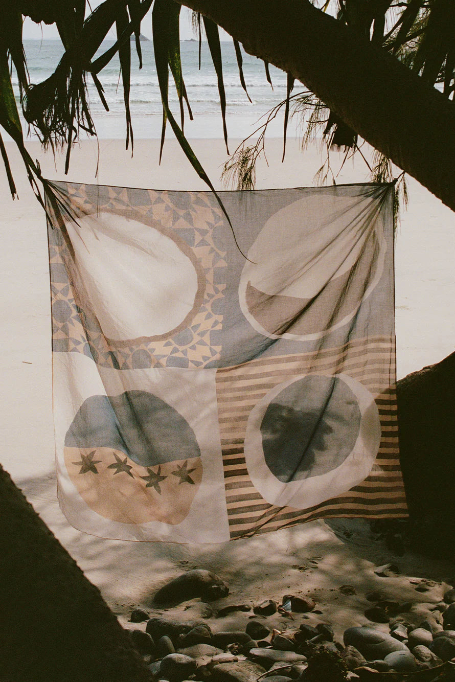Square Pareo - Lunar