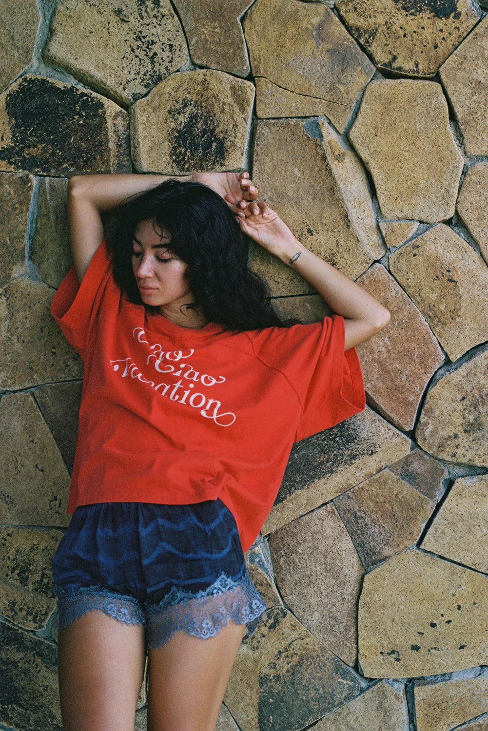 CHERRY VACAY CROP TEE