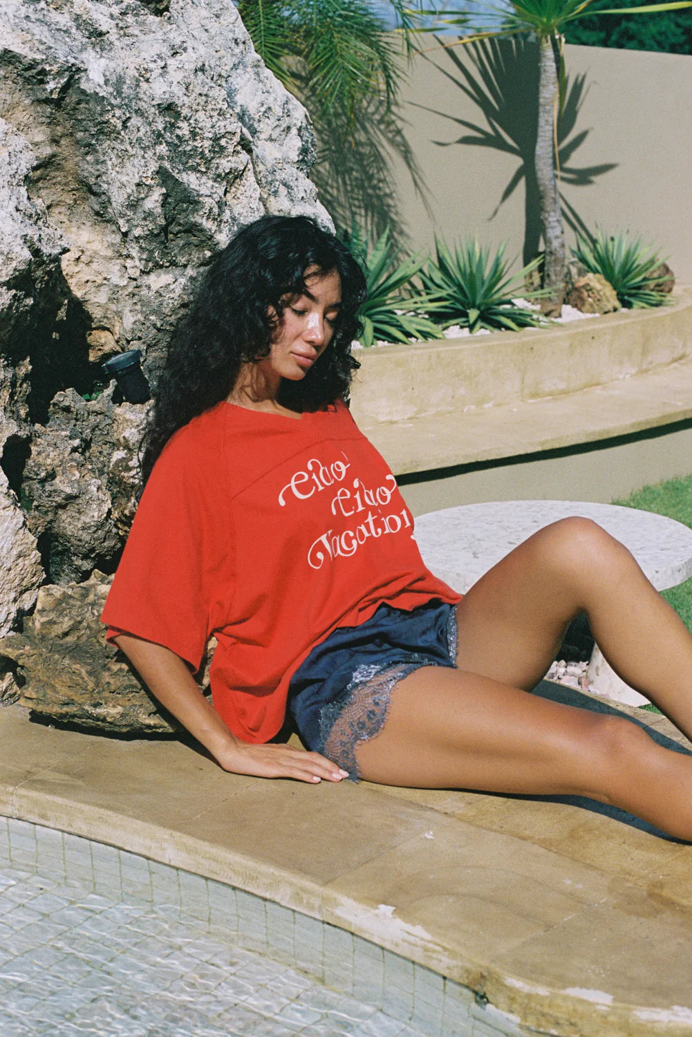 CHERRY VACAY CROP TEE