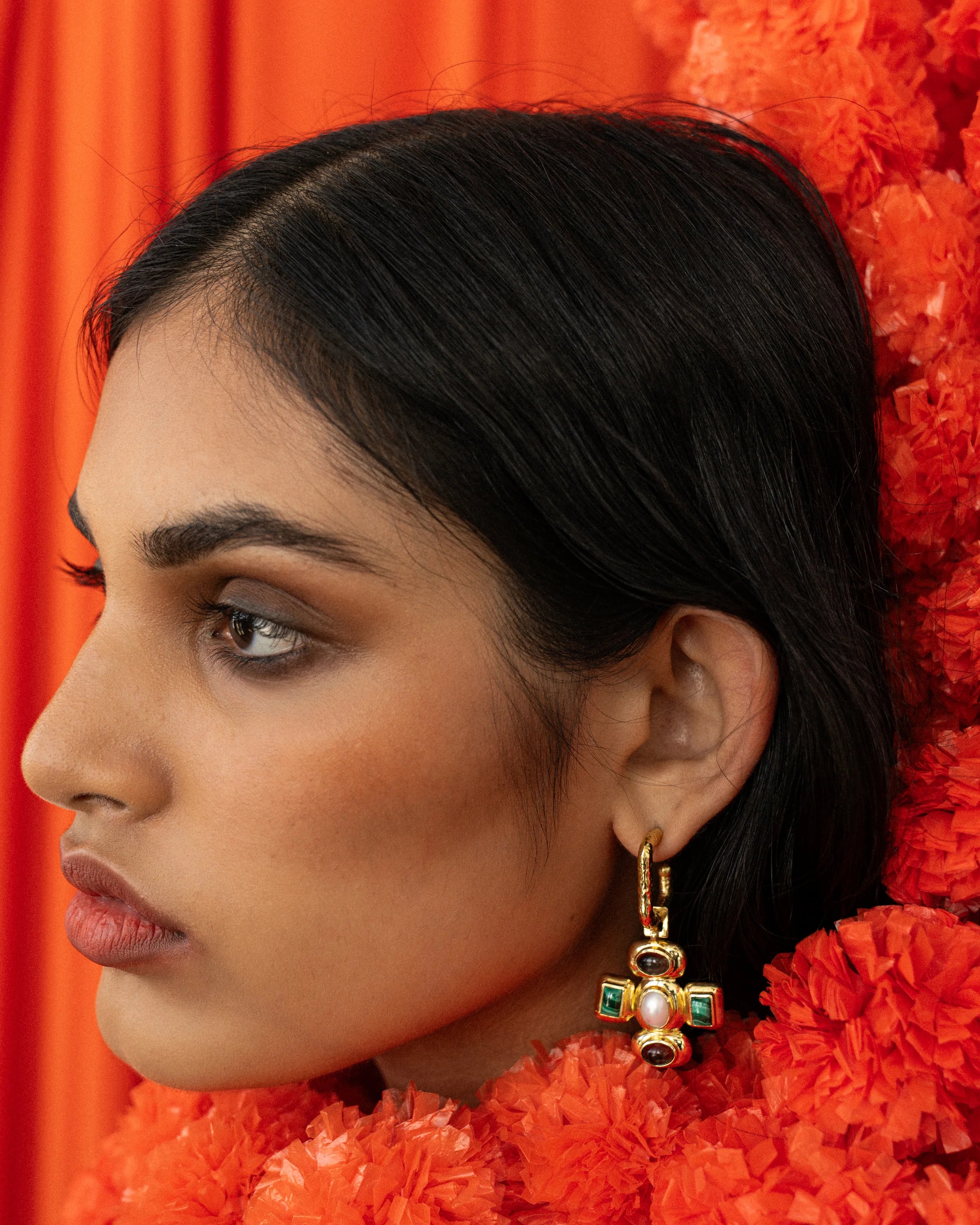 ANUSHKA EARRINGS - GOLD