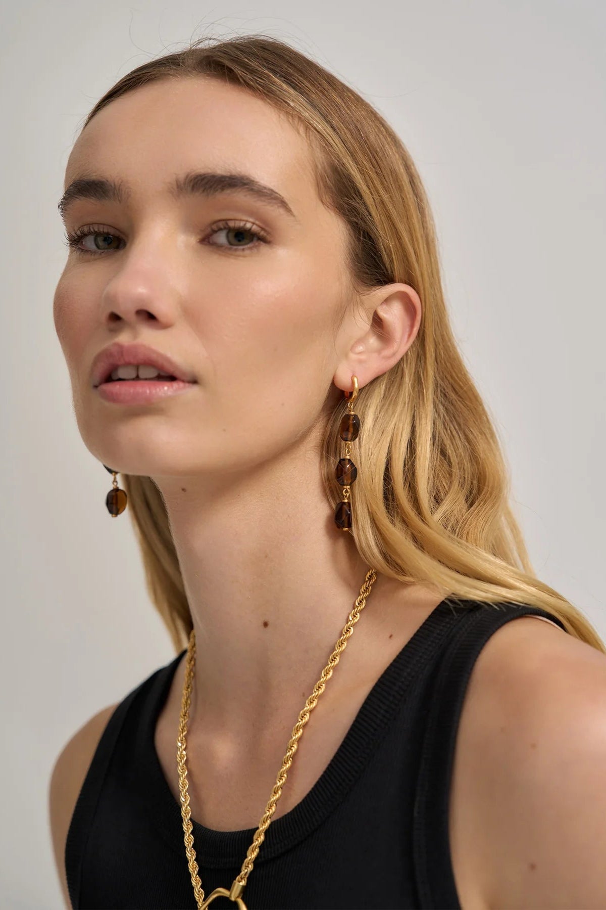 Maeve Drop Earrings - Gold/Chocolate