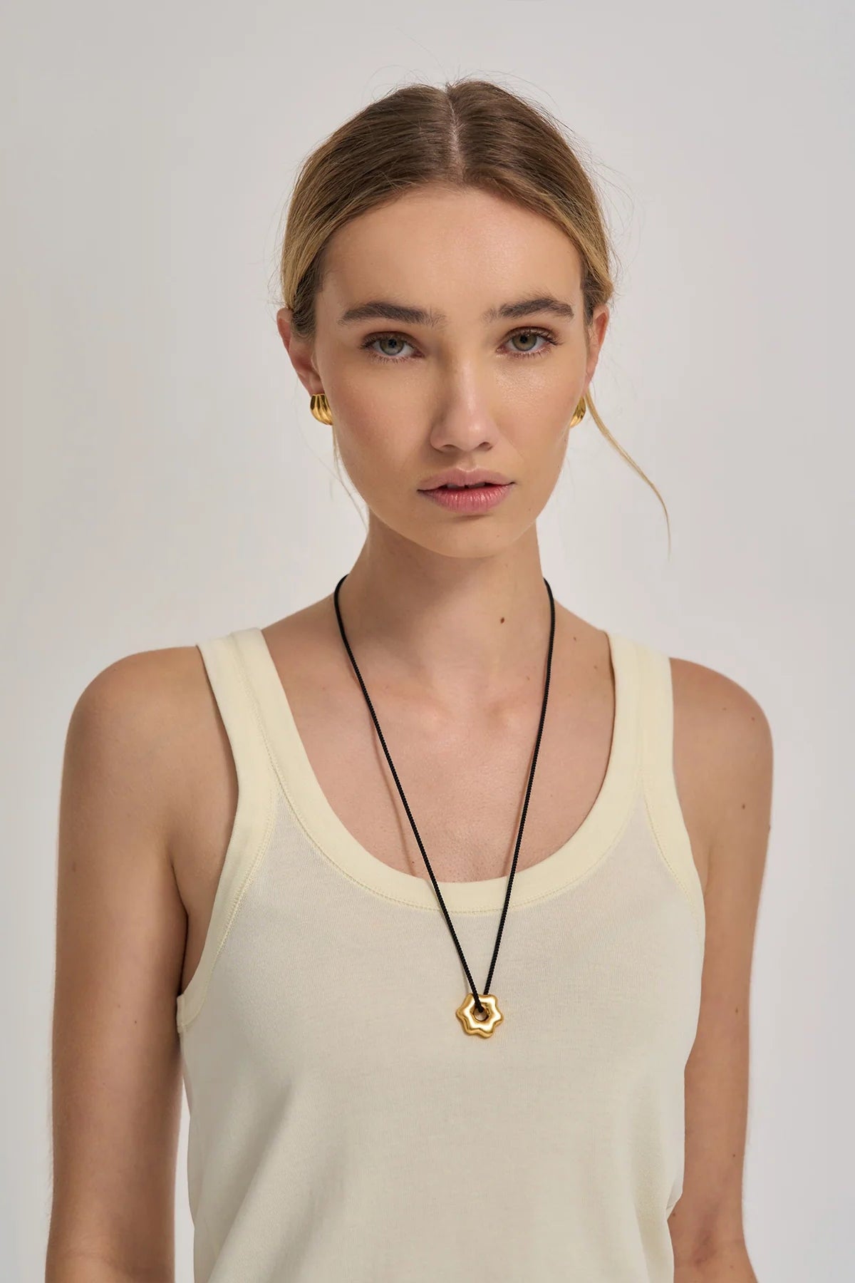 RUE NECKLACE - GOLD