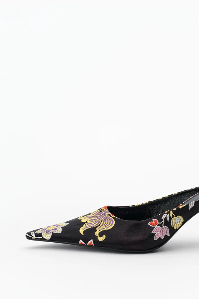 Skyler Pointed Toe Mule