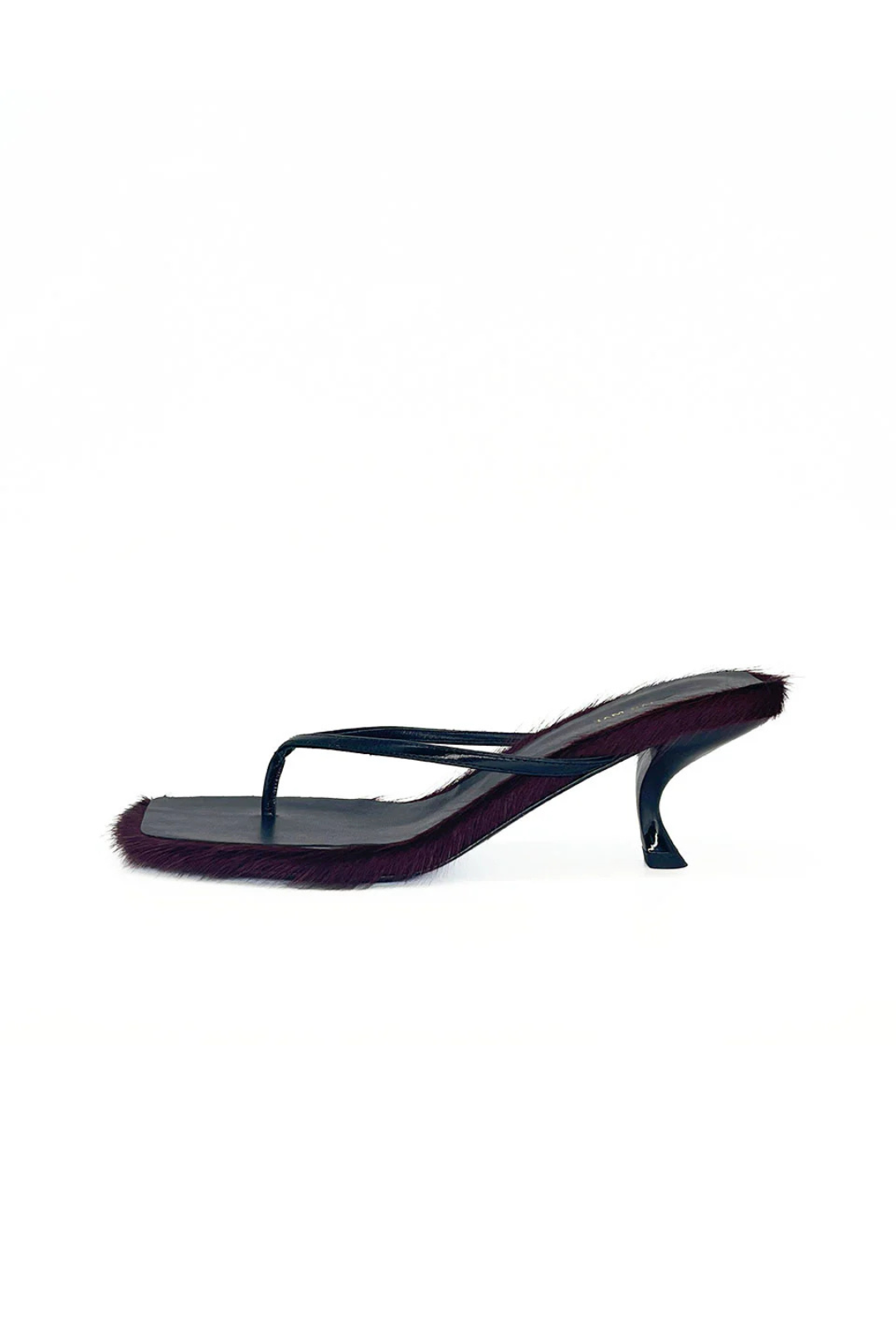 Arli - Burgundy Pony