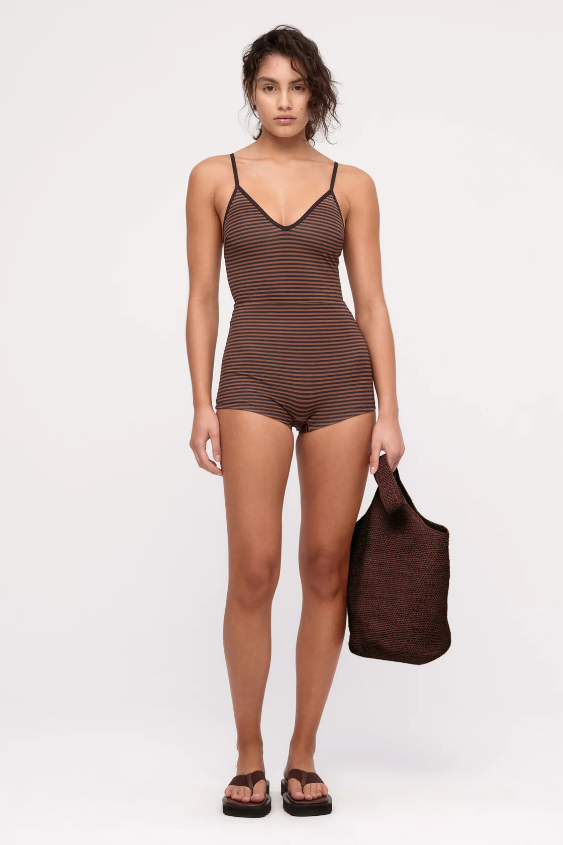 Raffia Bucket Bag - Walnut