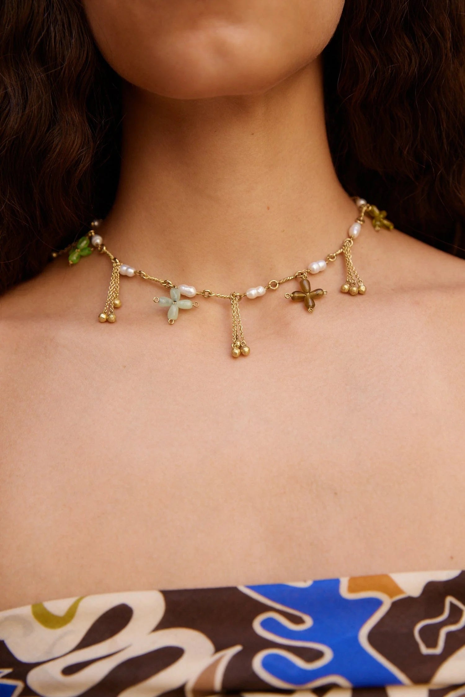 Le jardin bead flower necklace