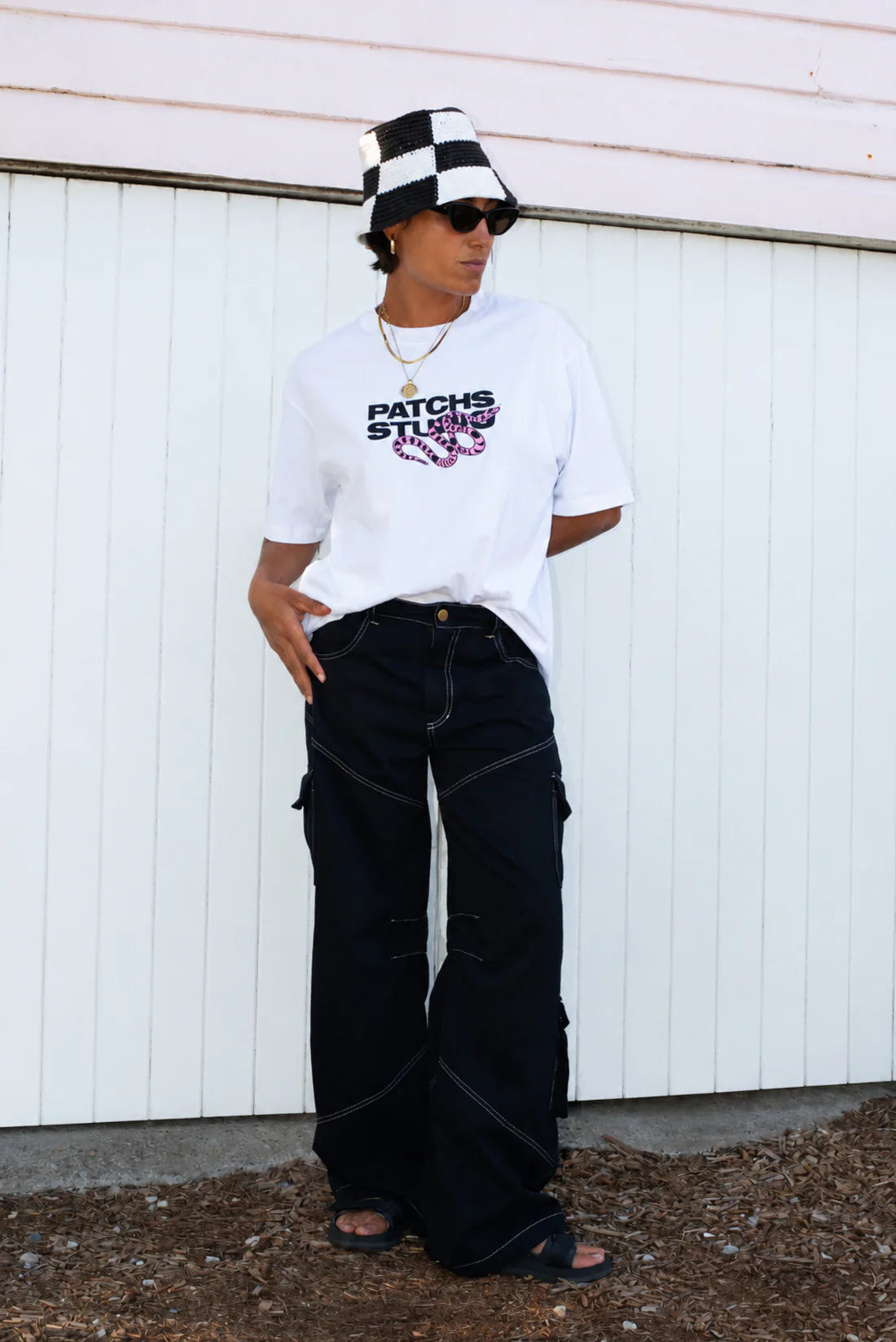 BLACK CARGO PANTS