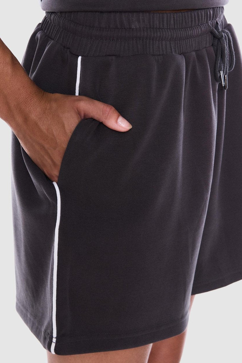 Sana Relaxed Short
