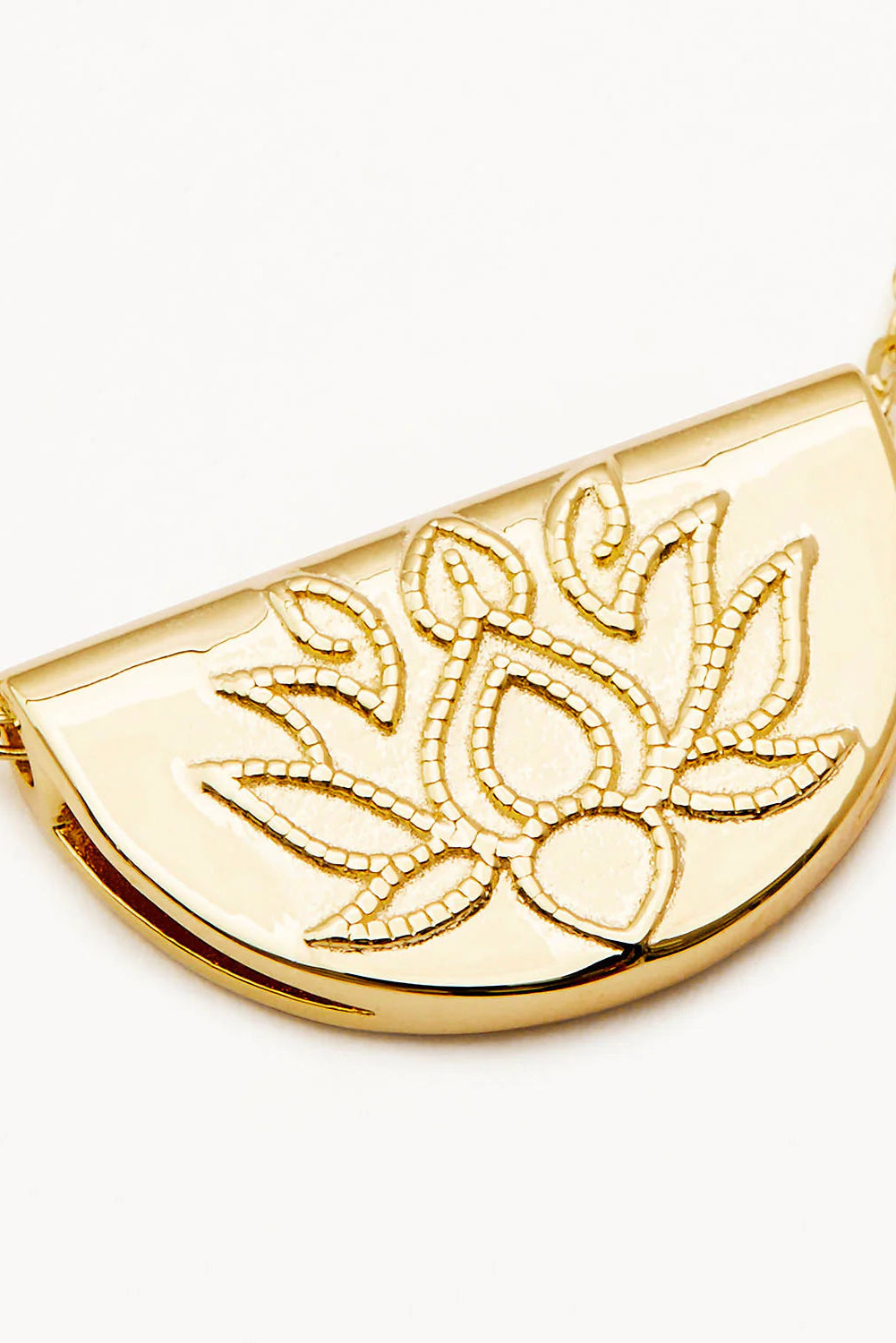 LOTUS SHORT NECKLACE - 18KT VERMEIL GOLD