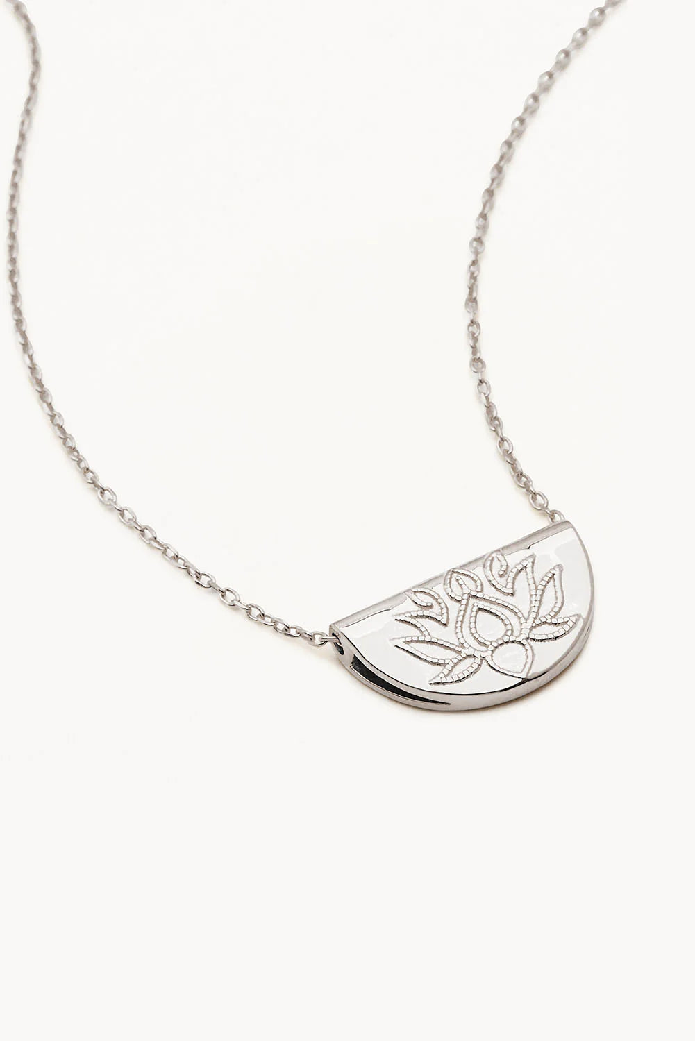 LOTUS SHORT NECKLACE - STERLING SILVER