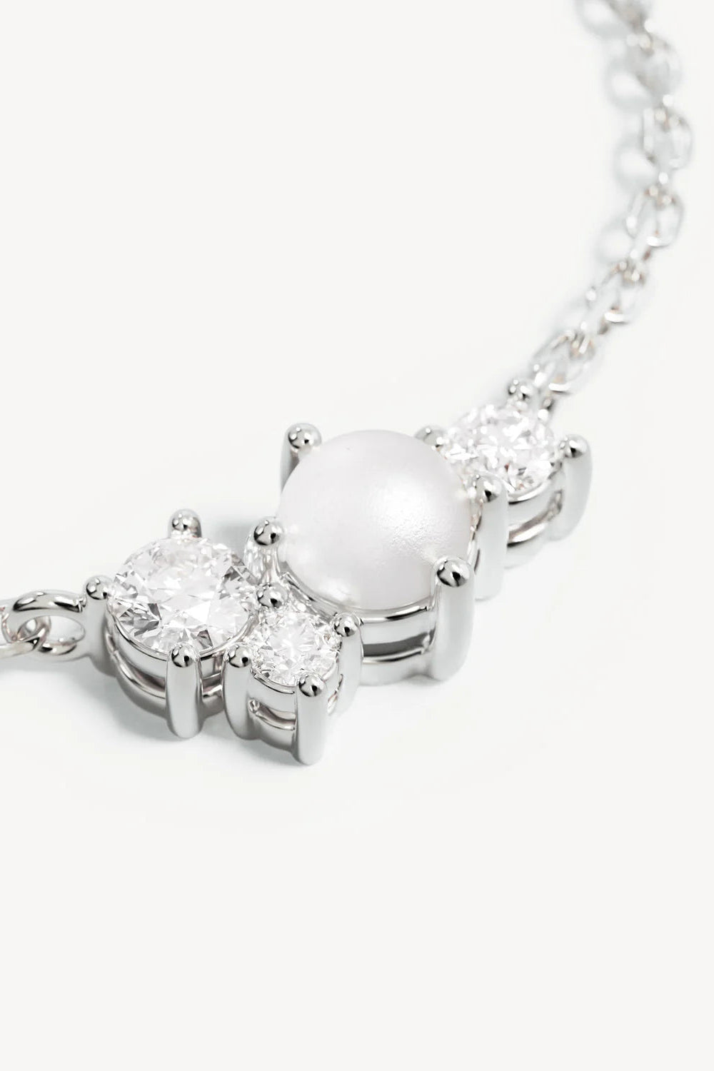 Sterling Silver Love in Stillness Pearl Necklace