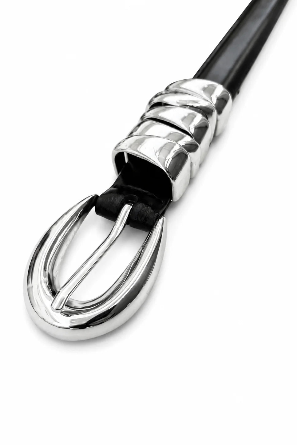Molten Silver Loop Belt – Black