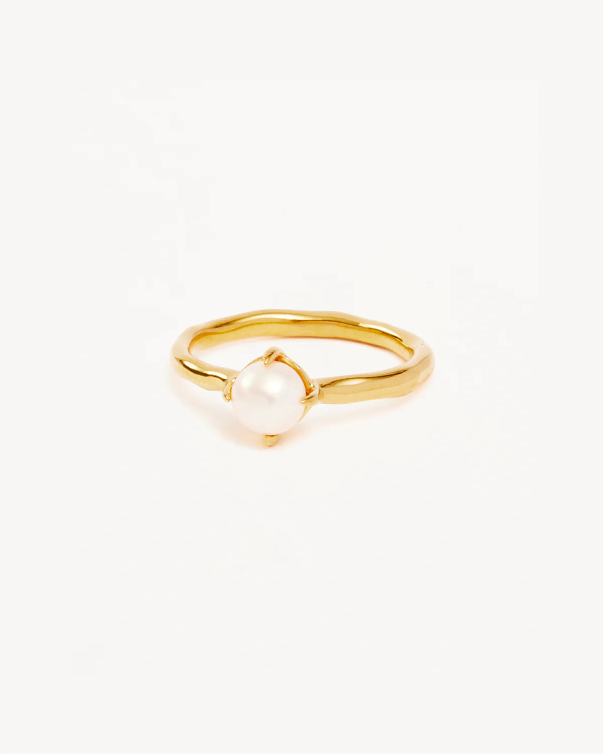 18k Gold Vermeil Endless Grace Pearl Ring