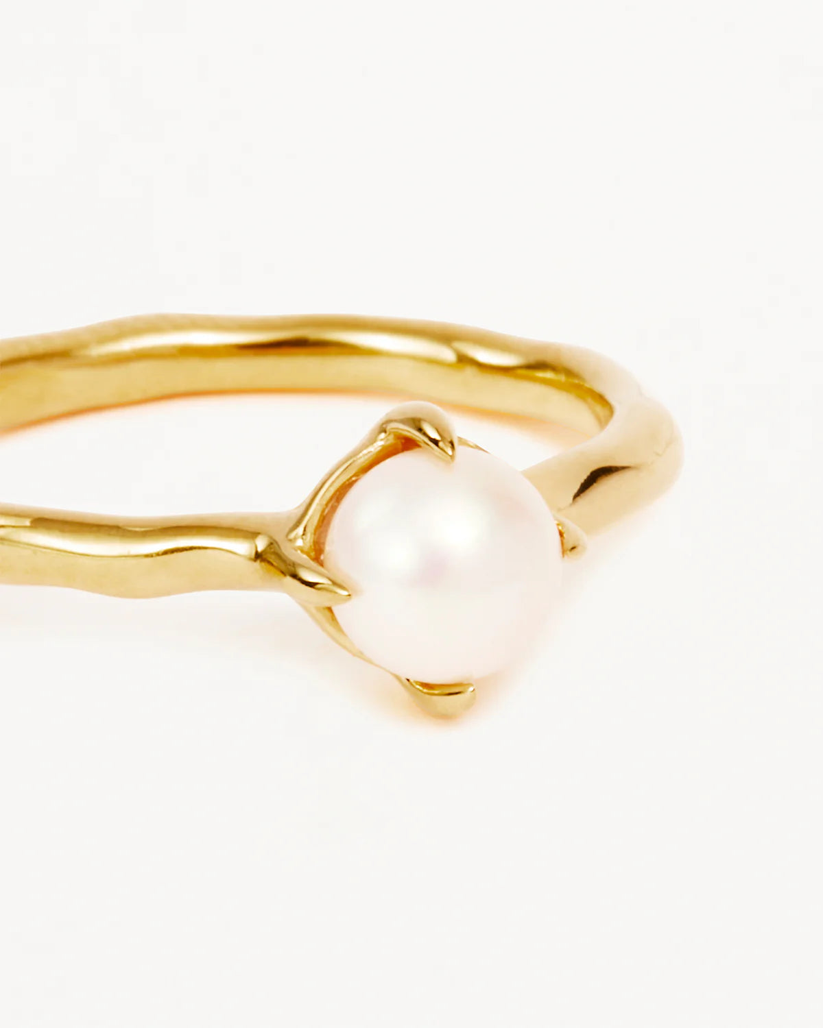 18k Gold Vermeil Endless Grace Pearl Ring