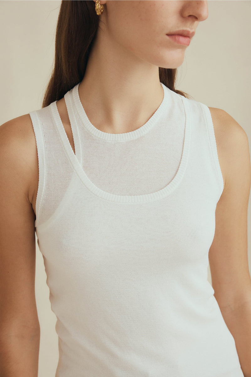Loreta Singlet - Ivory