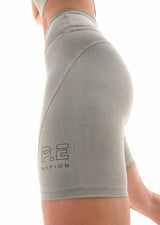 LAYUP BIKE SHORT - FROST GRAY